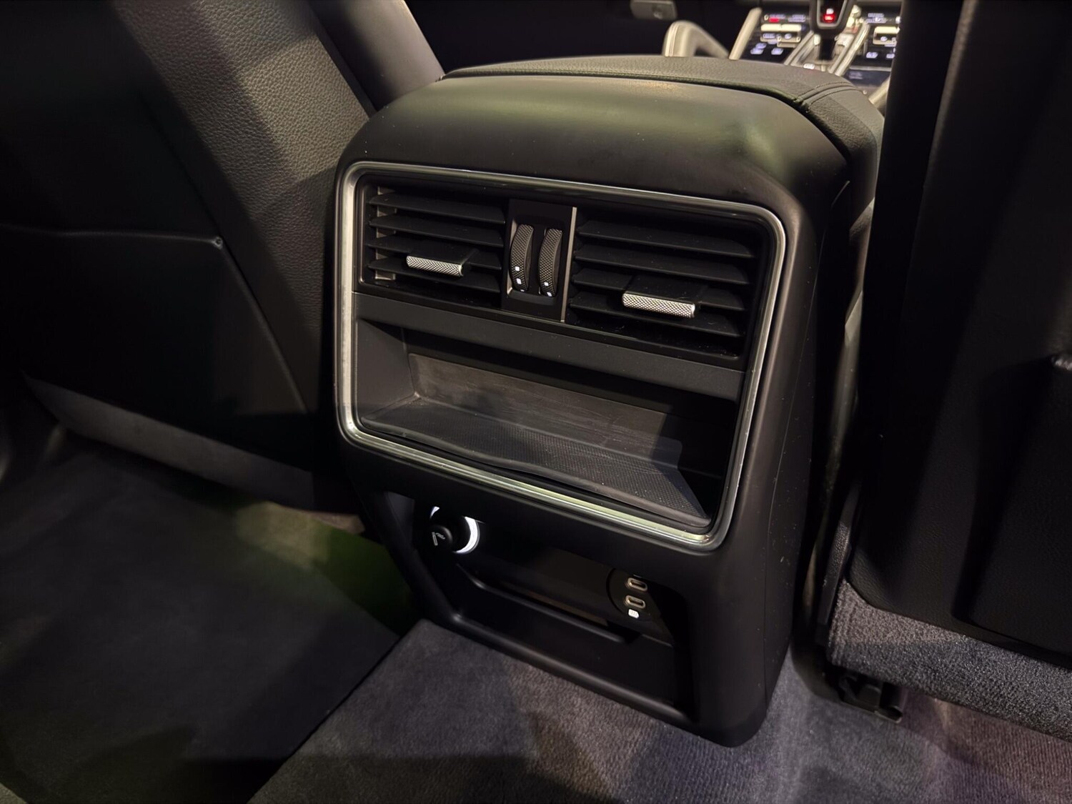 Used Porsche Cayenne 2020 for sale - 77696094: Photo 40