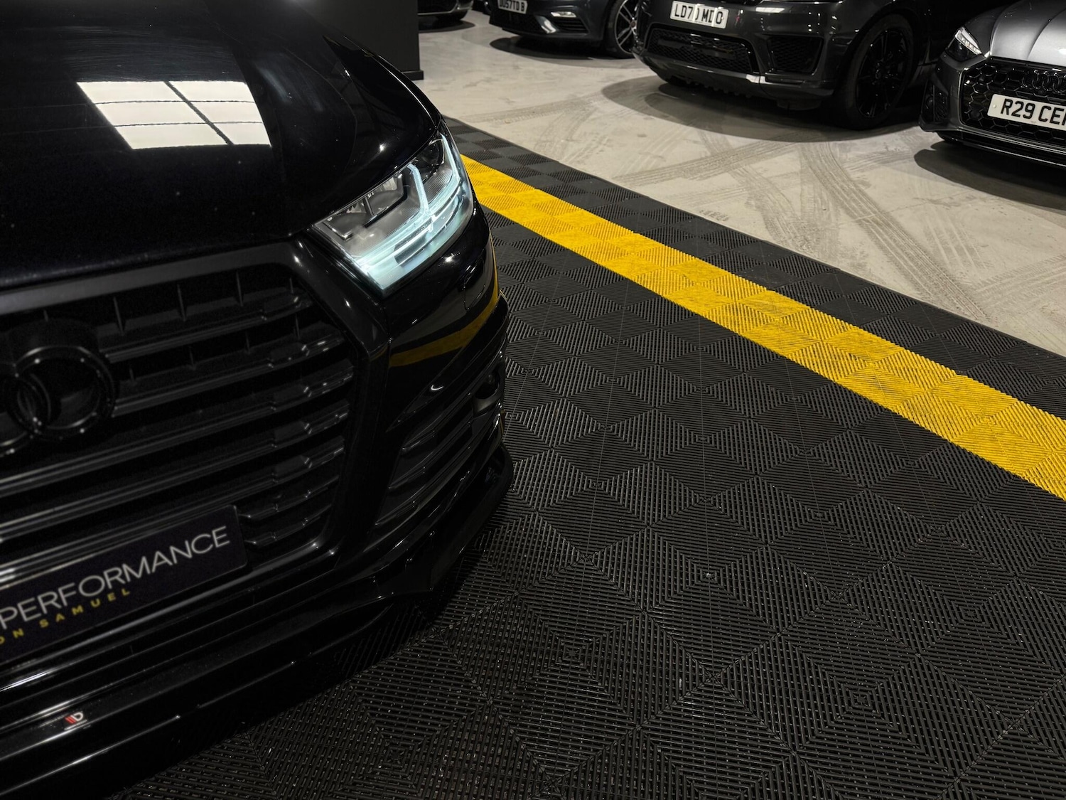 Used Audi SQ7 for sale - 77242479: Photo 12