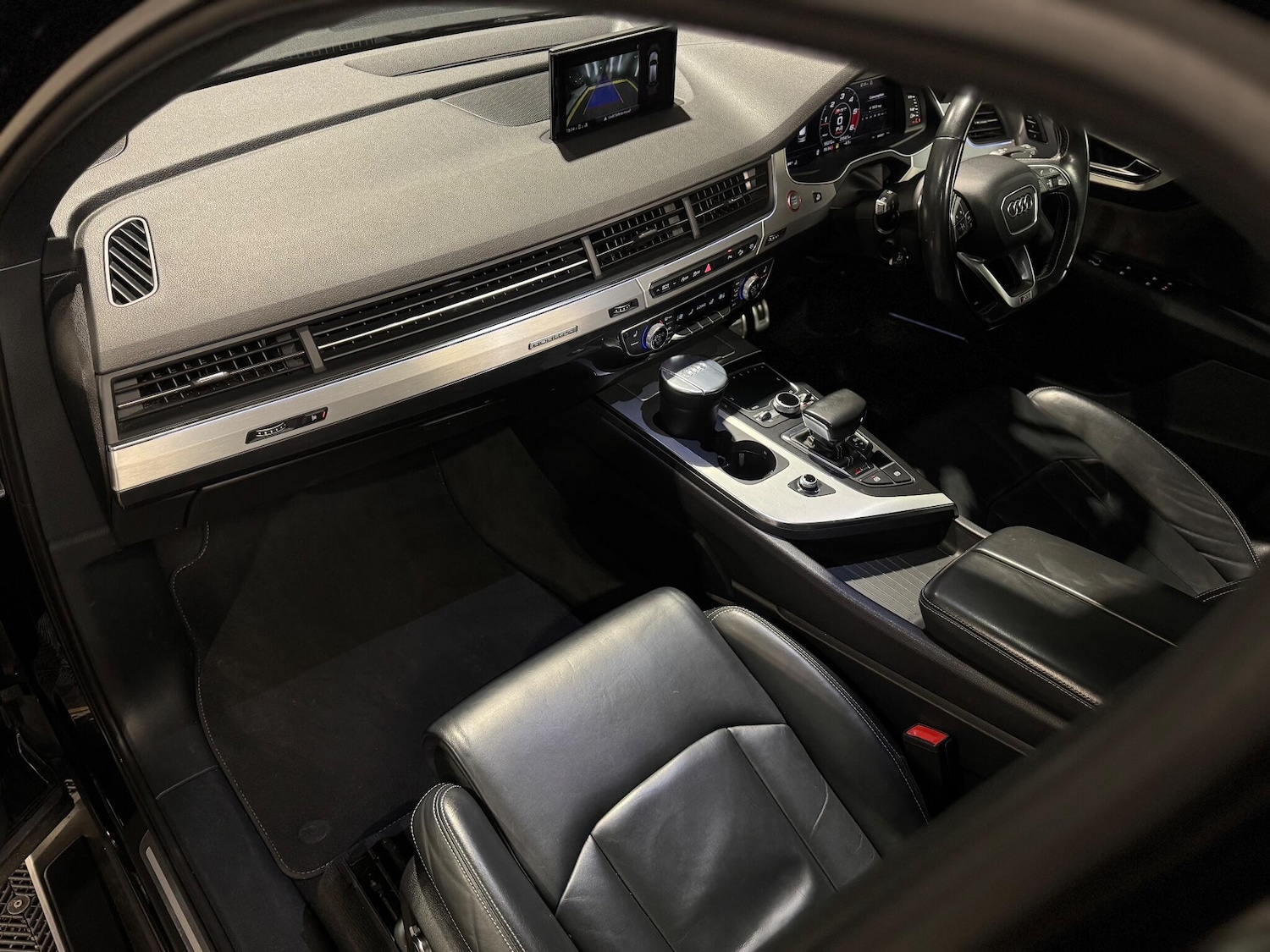 Used Audi SQ7 for sale - 77242479: Photo 18