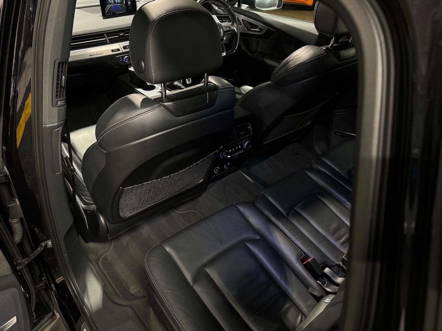 Used Audi SQ7 for sale - 77242479: Photo 23