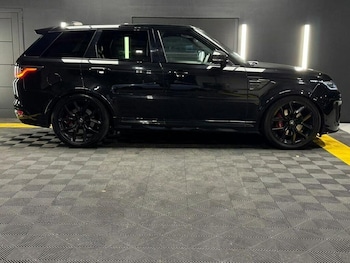Used Land Rover Range Rover Sport 2018 for sale - 78901939: Photo
