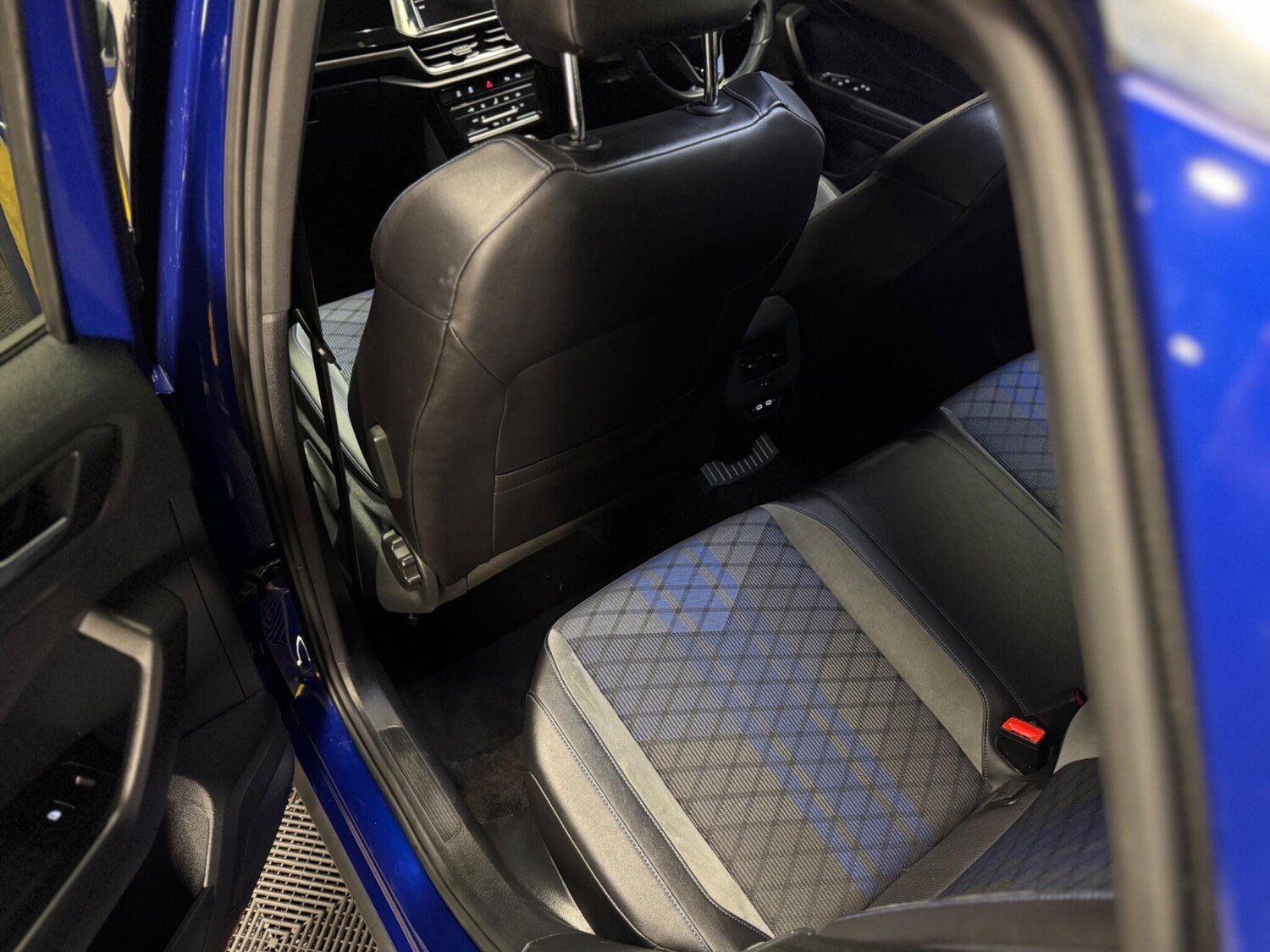 Used Volkswagen T-Roc 2022 for sale - 77510828: Photo 22