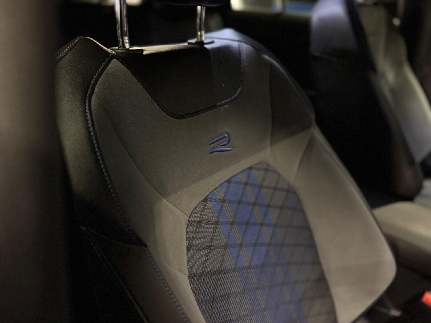 Used Volkswagen T-Roc 2022 for sale - 77510828: Photo 24