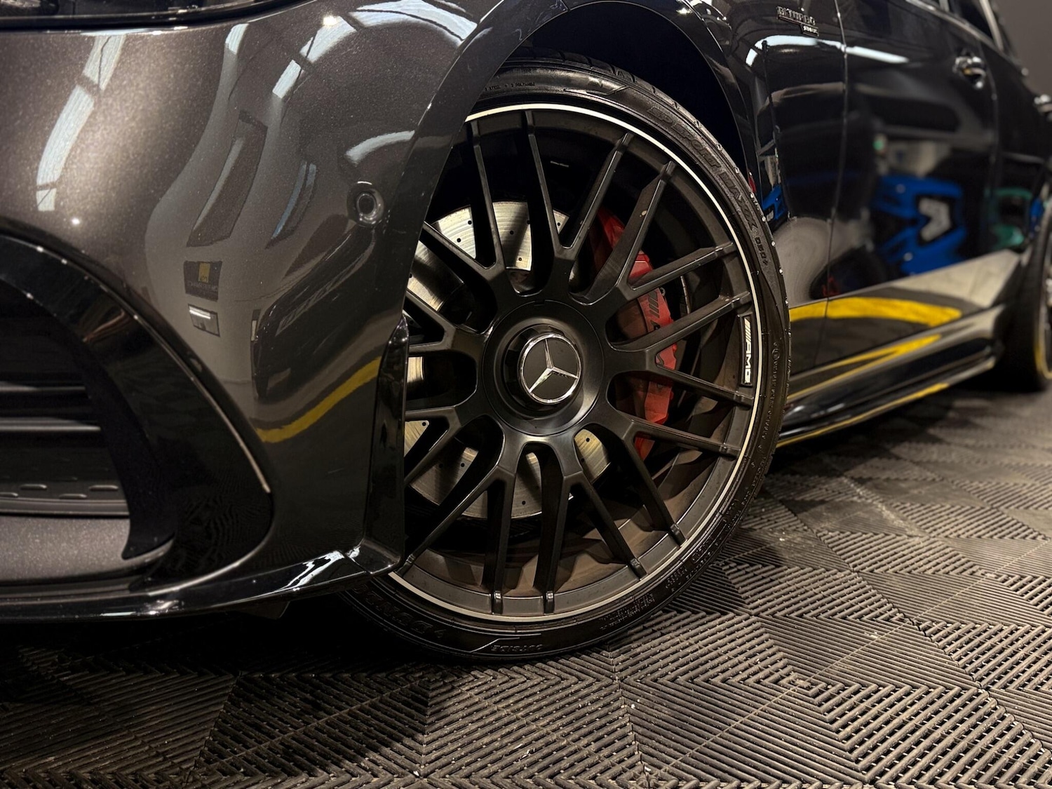 Used Mercedes-Benz C Class 2022 for sale - 77573904: Photo 2