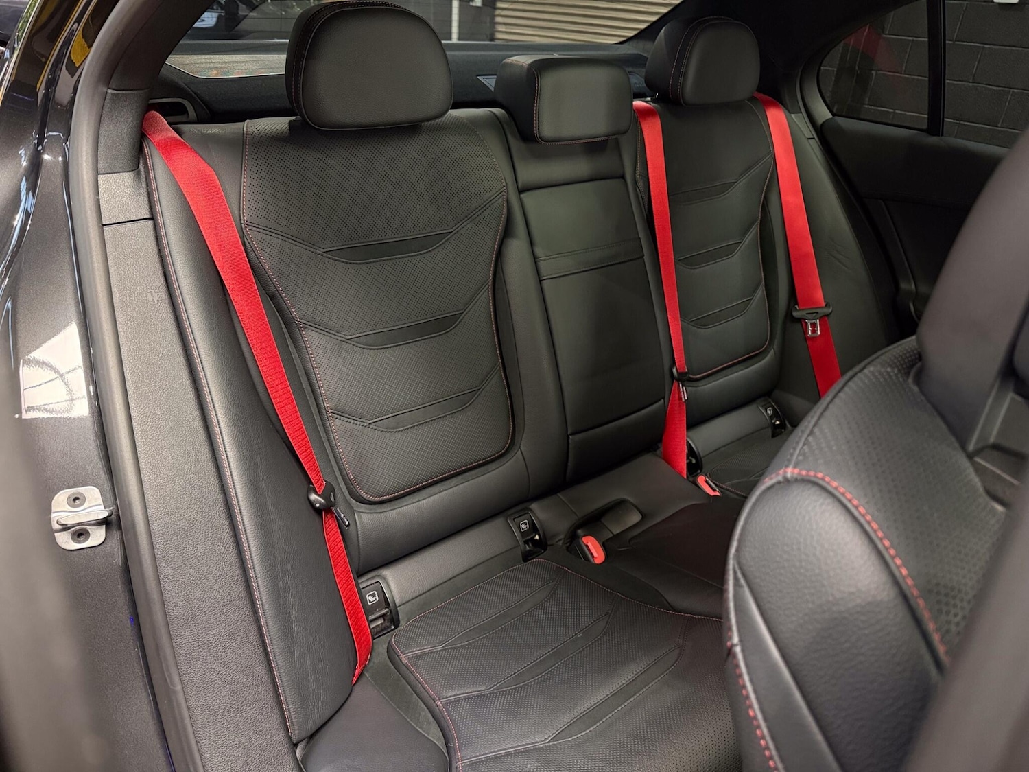 Used Mercedes-Benz C Class 2022 for sale - 77573904: Photo 24