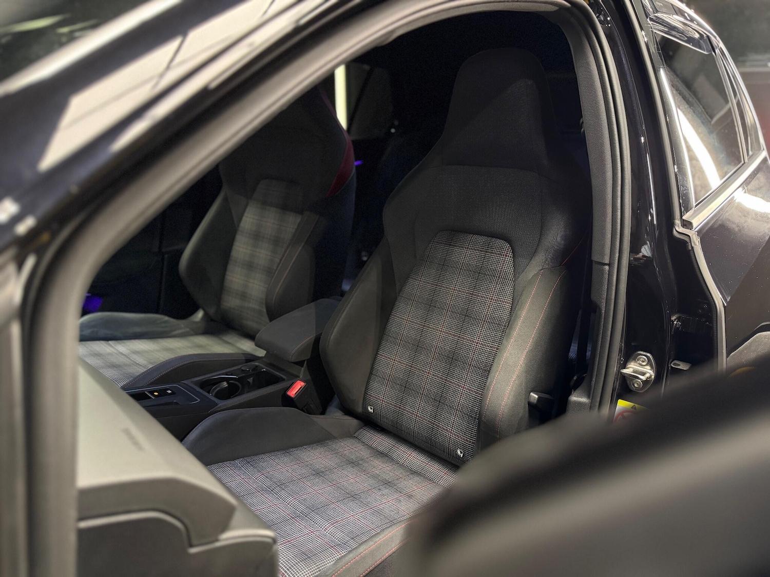 Used Volkswagen Golf 2021 for sale - 76976463: Photo 18