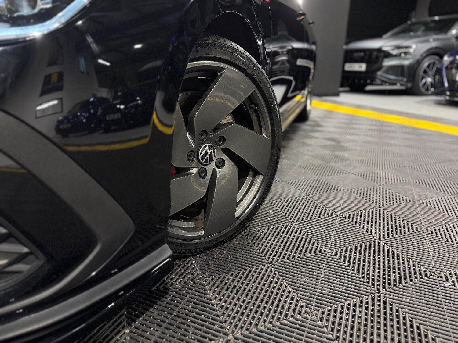 Used Volkswagen Golf 2021 for sale - 76976463: Photo 2