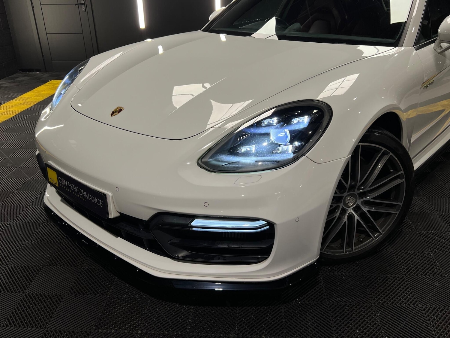 Used Porsche Panamera 2017 for sale - 77278697: Photo 15