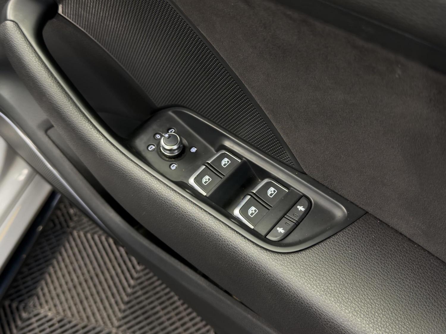 Used Audi RS3 for sale - 77671866: Photo 41