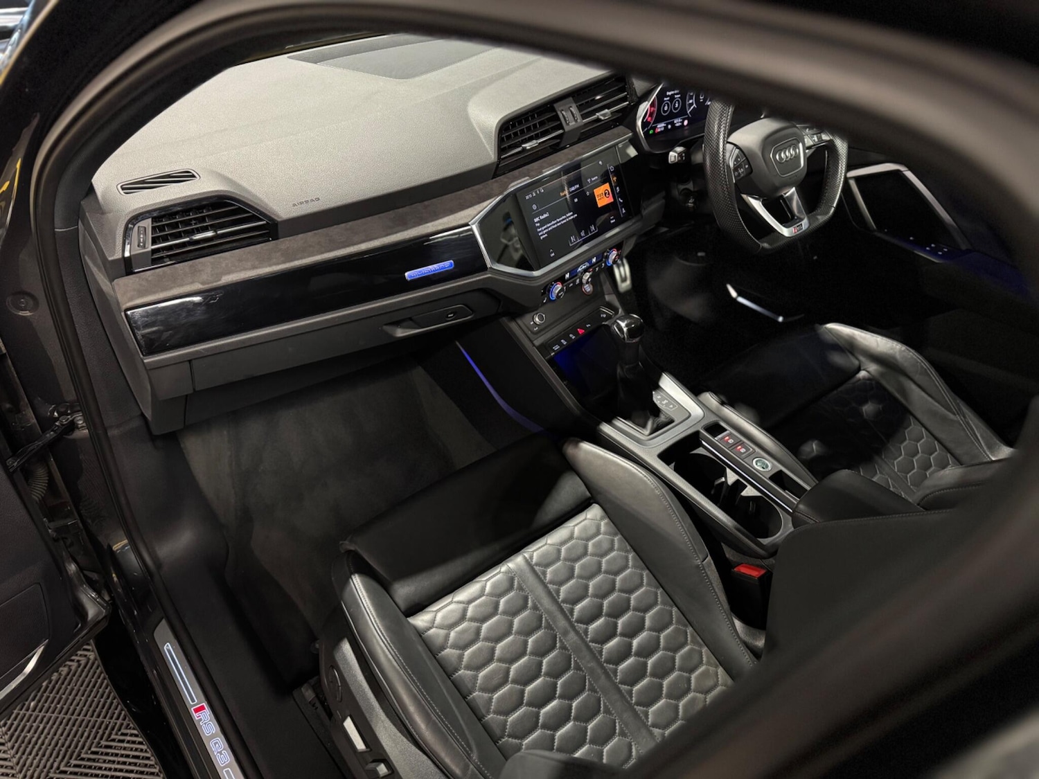 Used Audi RS Q3 2020 for sale - 77511133: Photo 15