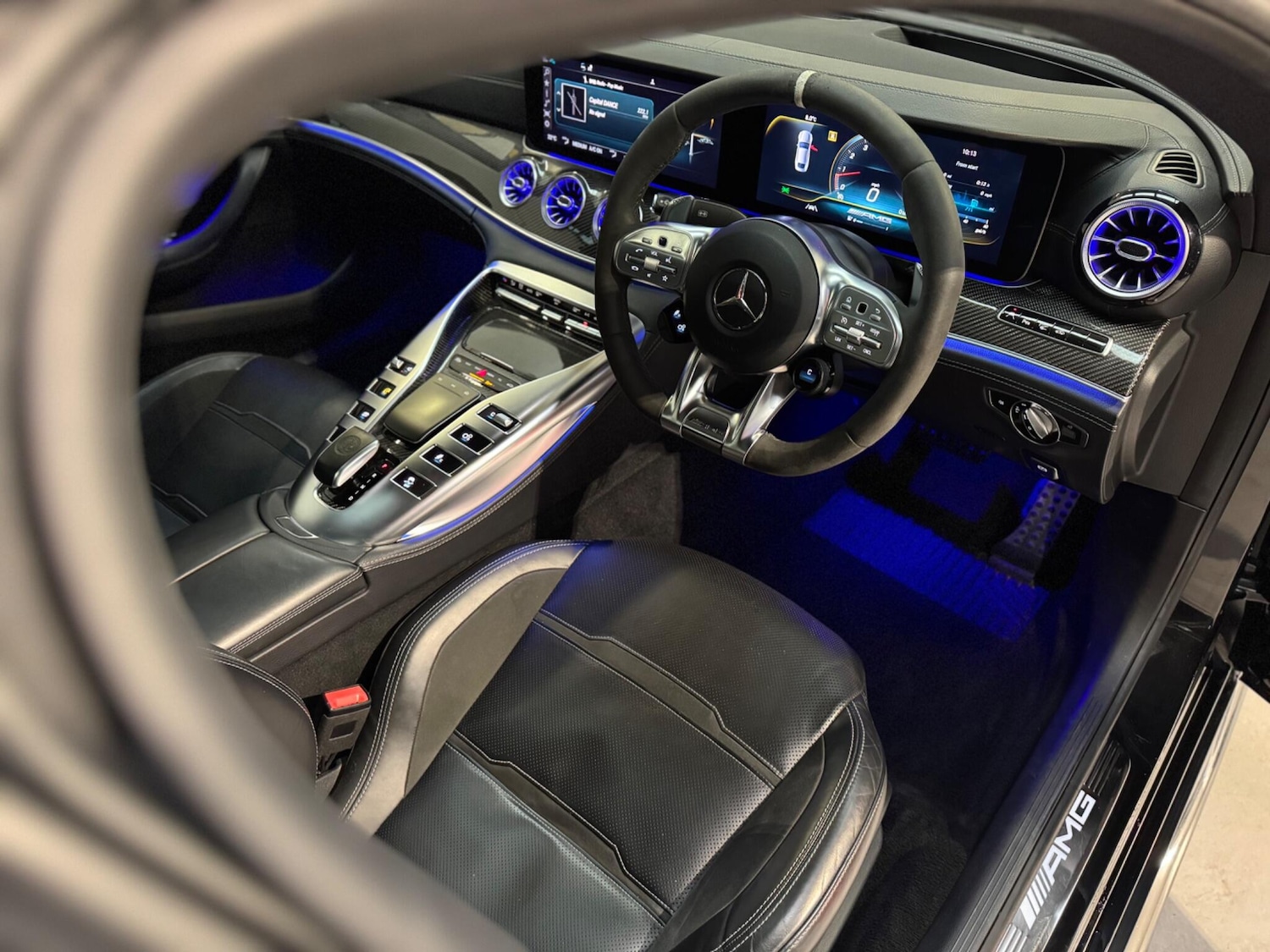 Used Mercedes-Benz AMG GT 2020 for sale - 76752909: Photo 16