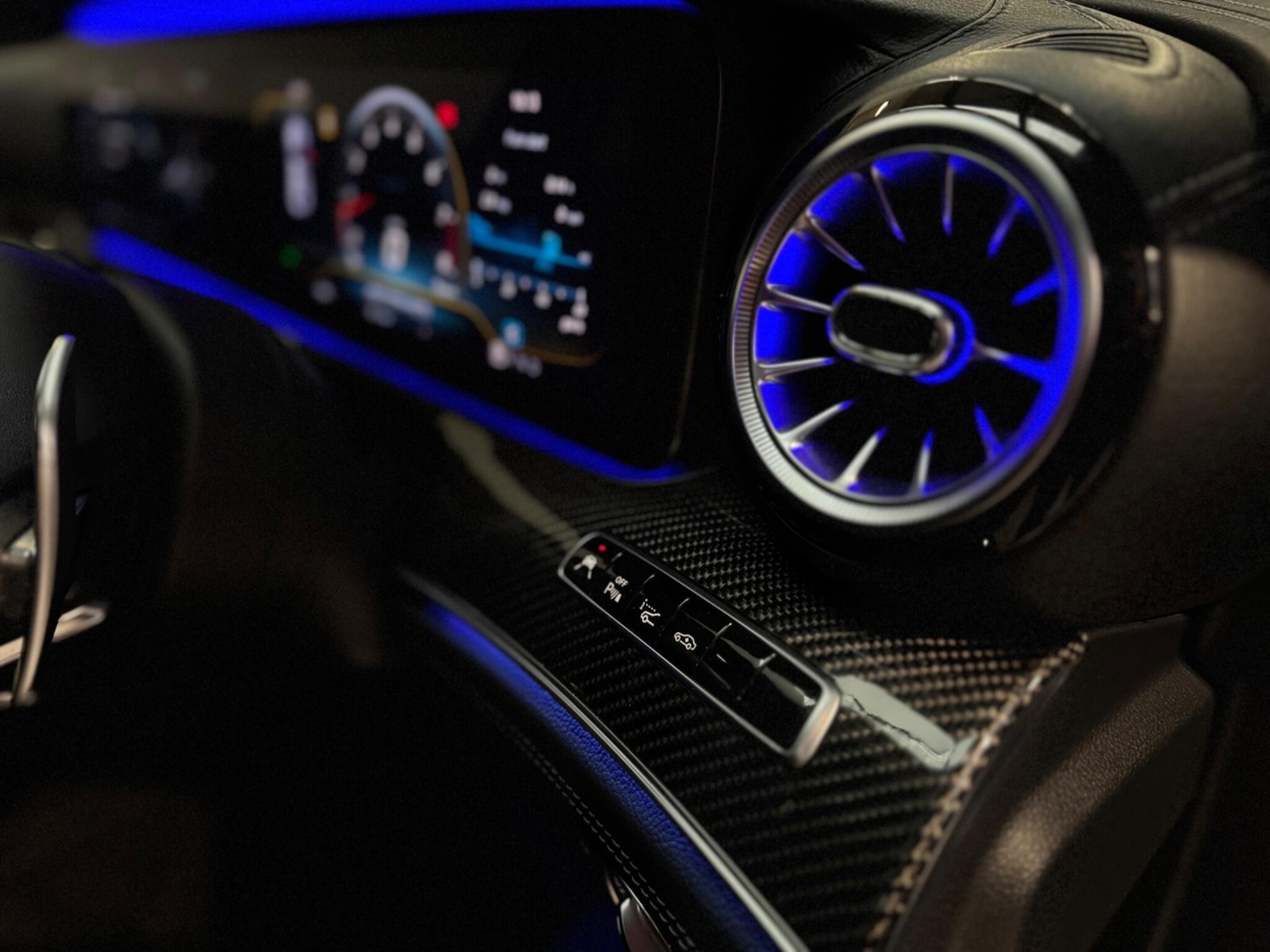 Used Mercedes-Benz AMG GT 2020 for sale - 76752909: Photo 29