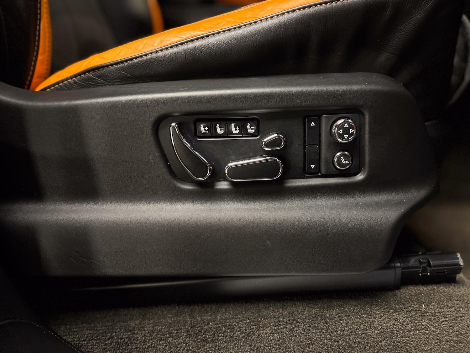 Used Bentley Bentayga 2020 for sale - 77331185: Photo 27