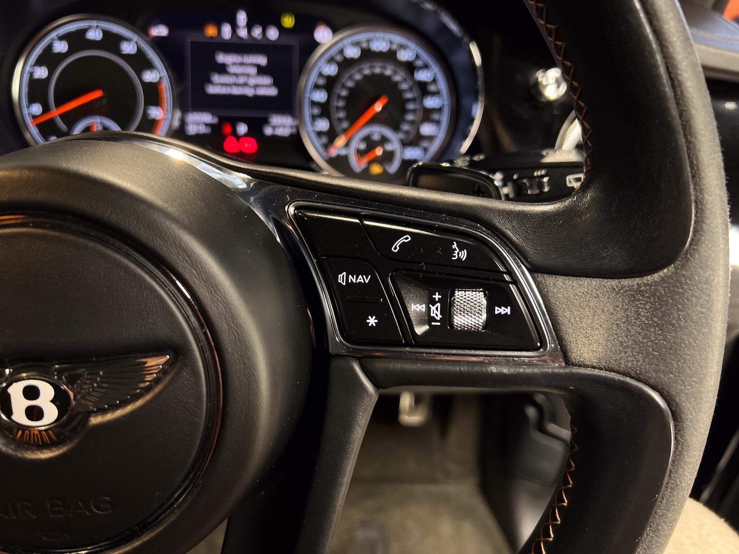 Used Bentley Bentayga 2020 for sale - 77331185: Photo 36