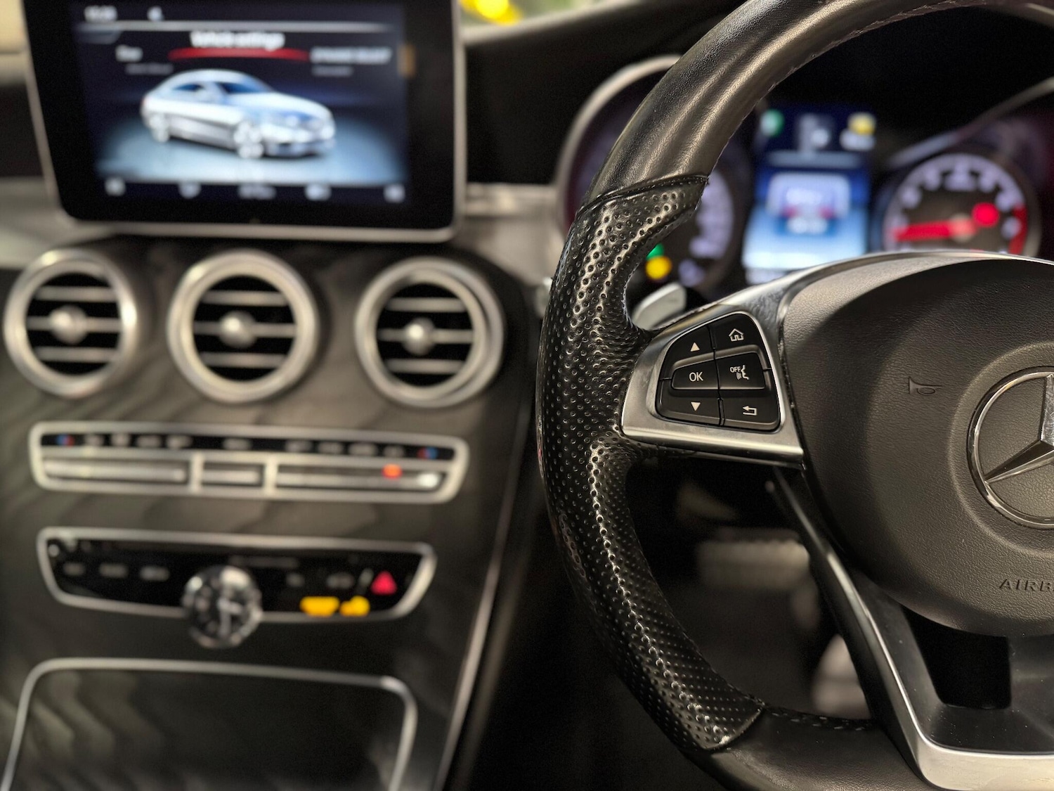 Used Mercedes-Benz C Class 2017 for sale - 77040321: Photo 22