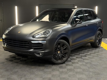 Used Porsche Cayenne 2017 for sale - 78547909: Photo