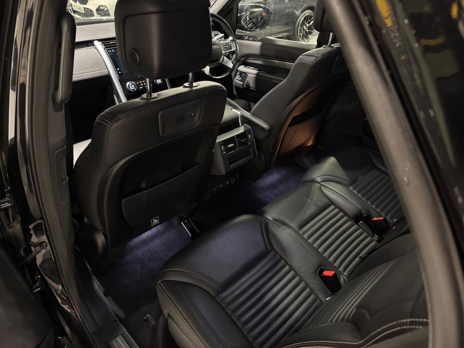 Used Land Rover Discovery 2021 for sale - 76849929: Photo 18