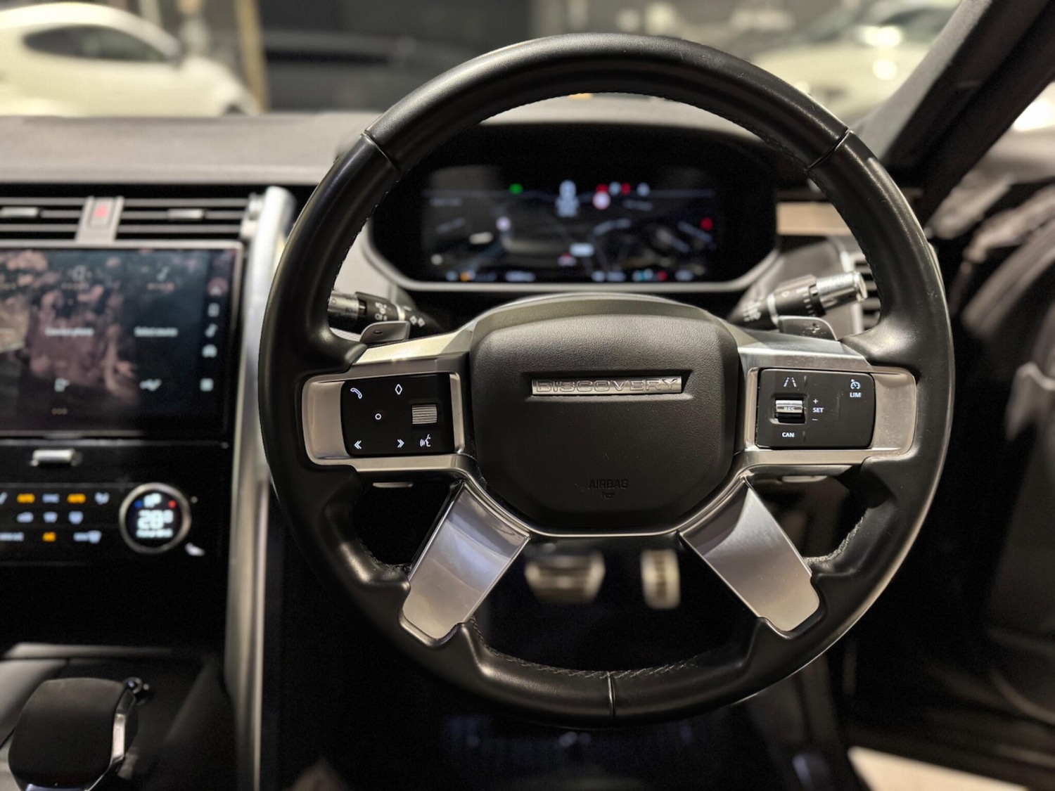 Used Land Rover Discovery 2021 for sale - 76849929: Photo 28