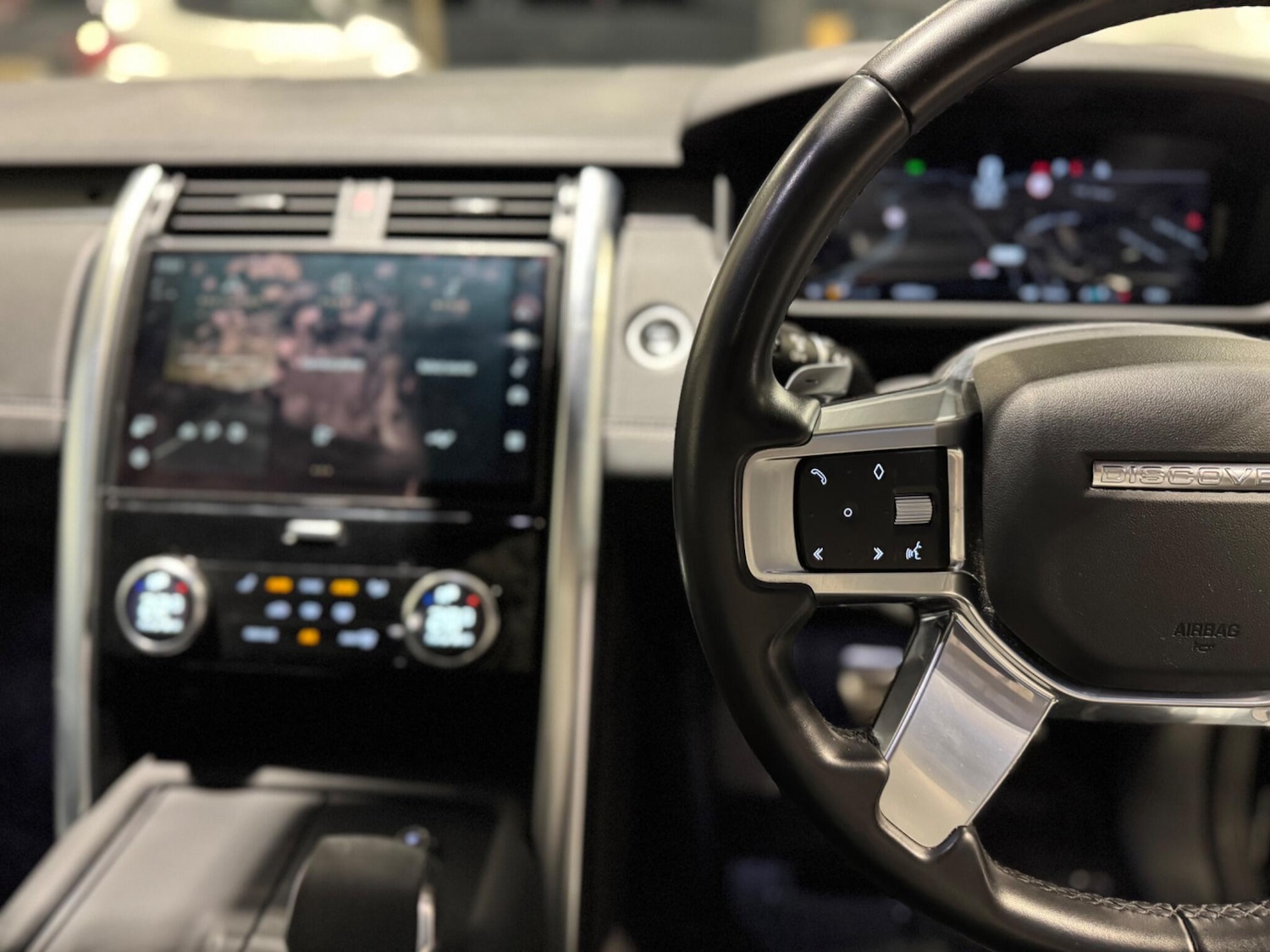 Used Land Rover Discovery 2021 for sale - 76849929: Photo 32