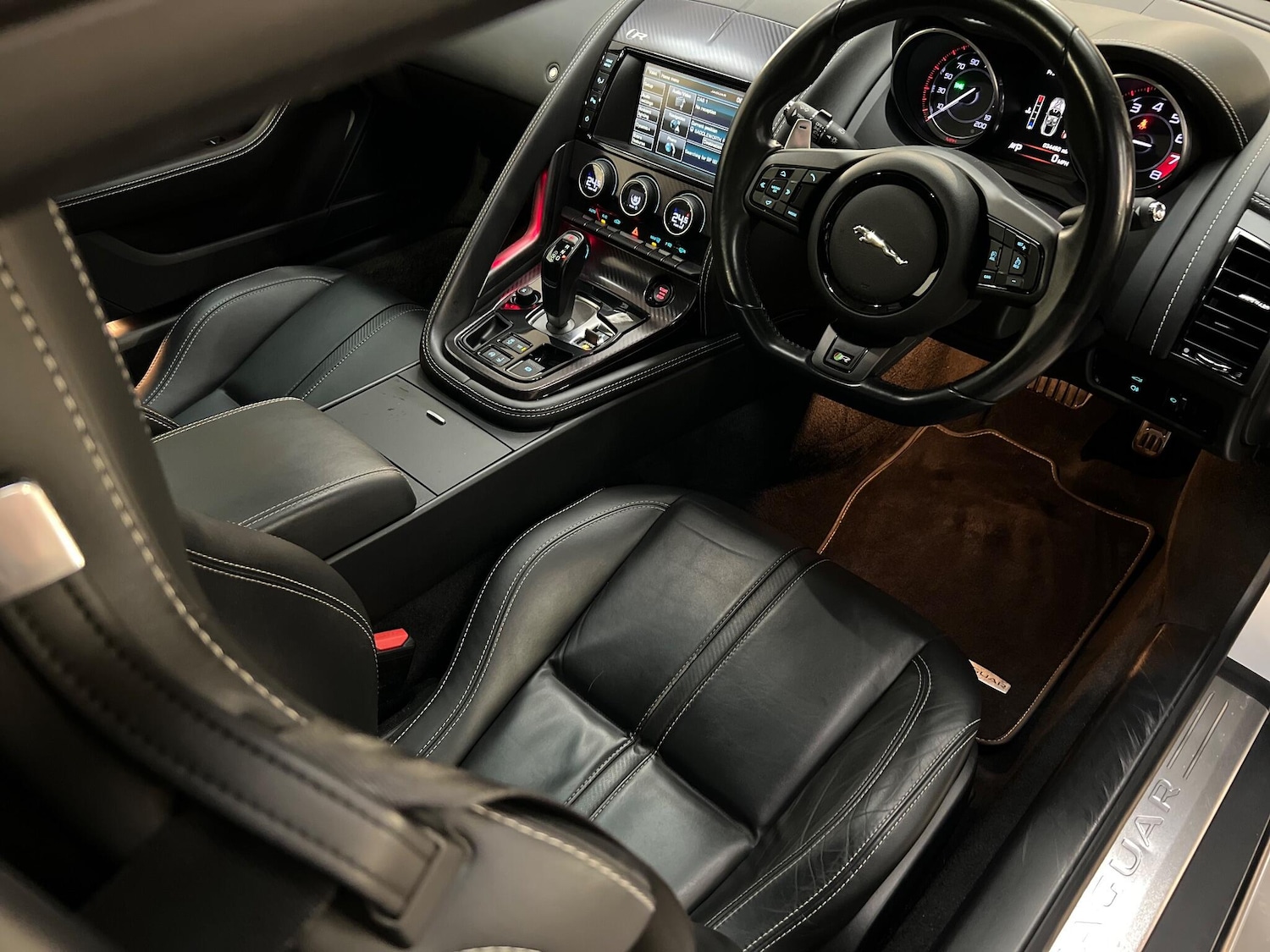 Used Jaguar F-Type for sale - 76658922: Photo 10