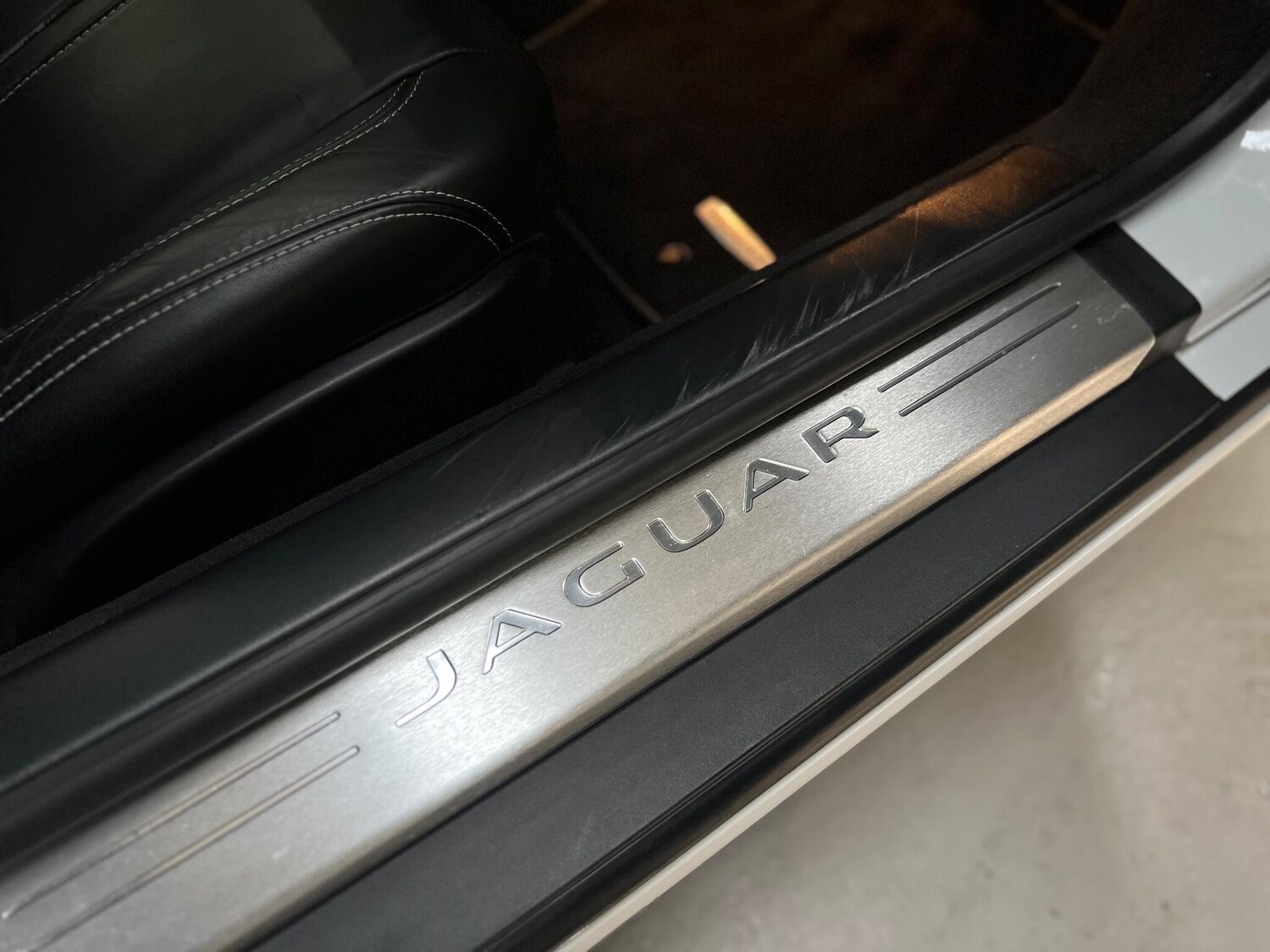 Used Jaguar F-Type for sale - 76658922: Photo 38