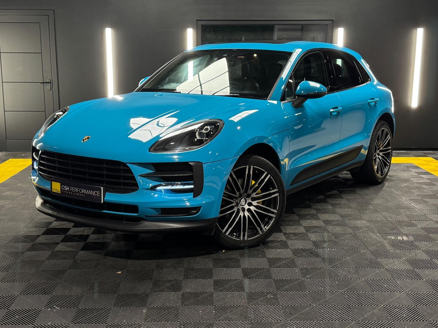 Used Porsche Macan 2019 for sale - 76965582: Photo 1