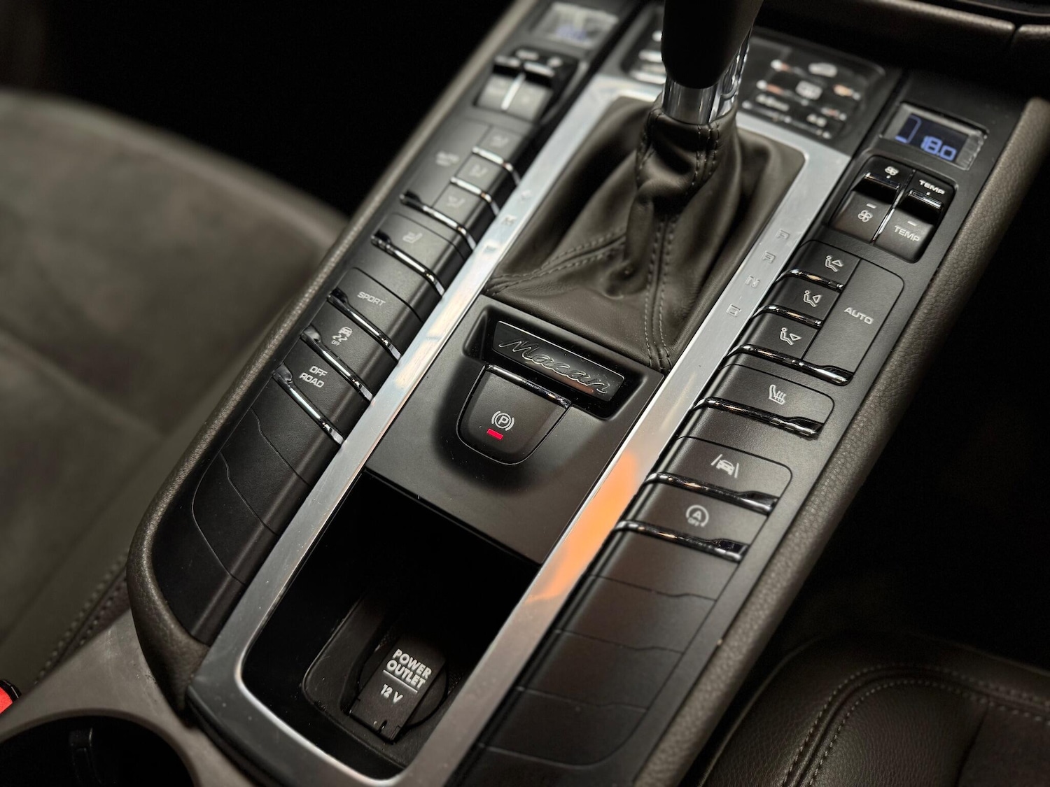 Used Porsche Macan 2019 for sale - 76965582: Photo 27