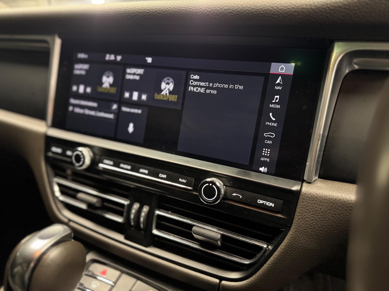 Used Porsche Macan 2019 for sale - 76965582: Photo 28