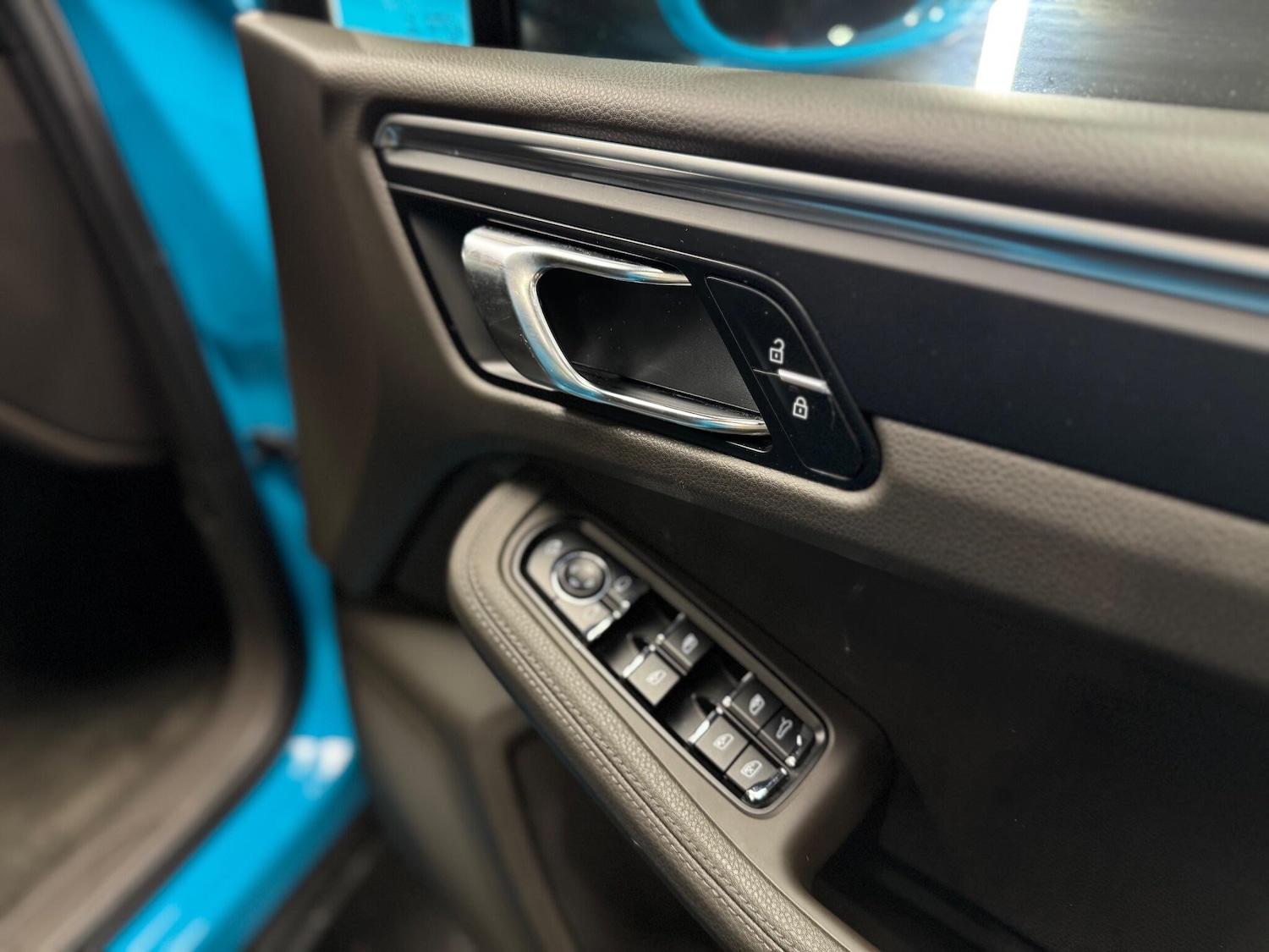 Used Porsche Macan 2019 for sale - 76965582: Photo 31