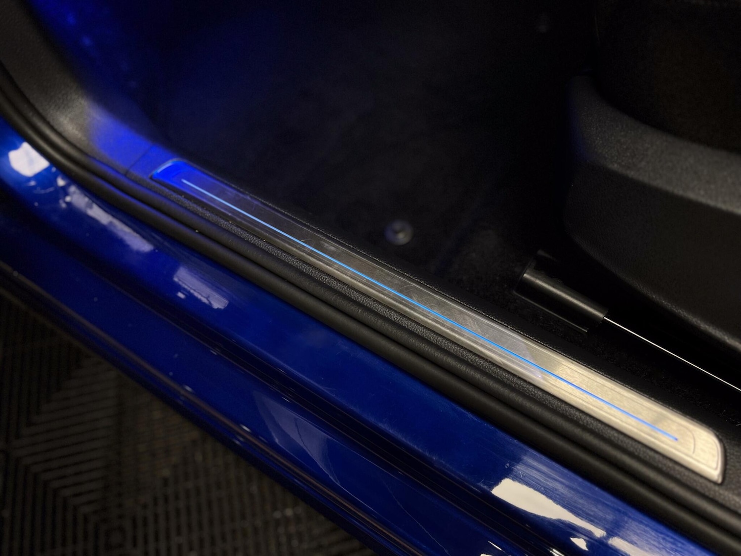 Used Volkswagen Golf 2018 for sale - 77255352: Photo 42