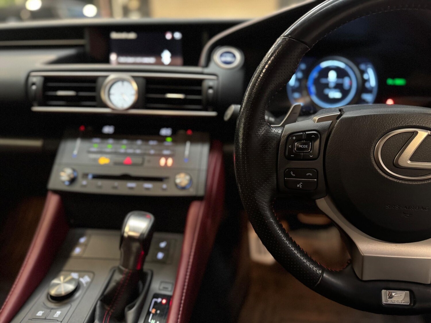 Used Lexus RC 2018 for sale - 76658301: Photo 22