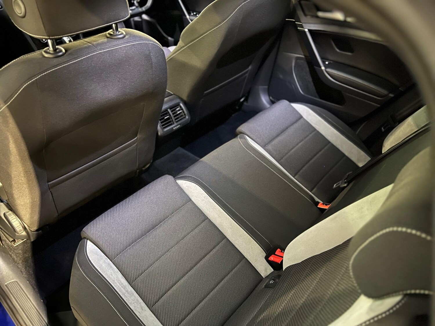 Used Volkswagen Golf 2016 for sale - 76658189: Photo 42