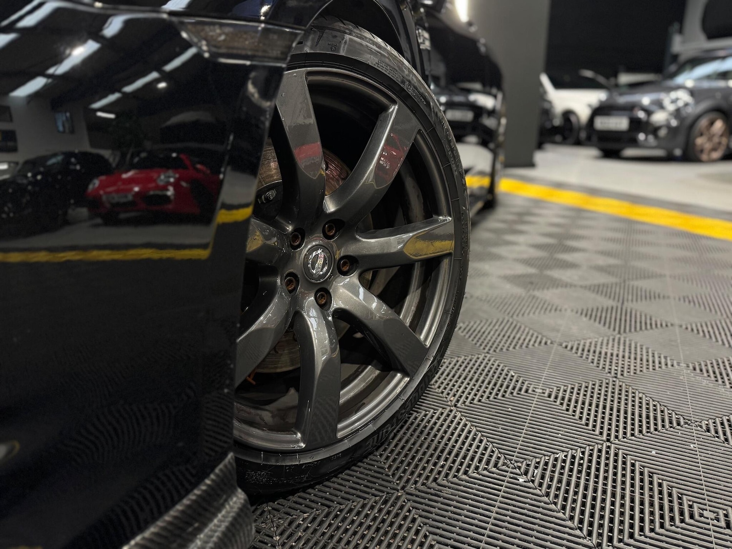 Used Nissan GT-R 2009 for sale - 77278866: Photo 2