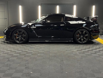 Used Nissan GT-R 2009 for sale - 77278866: Photo