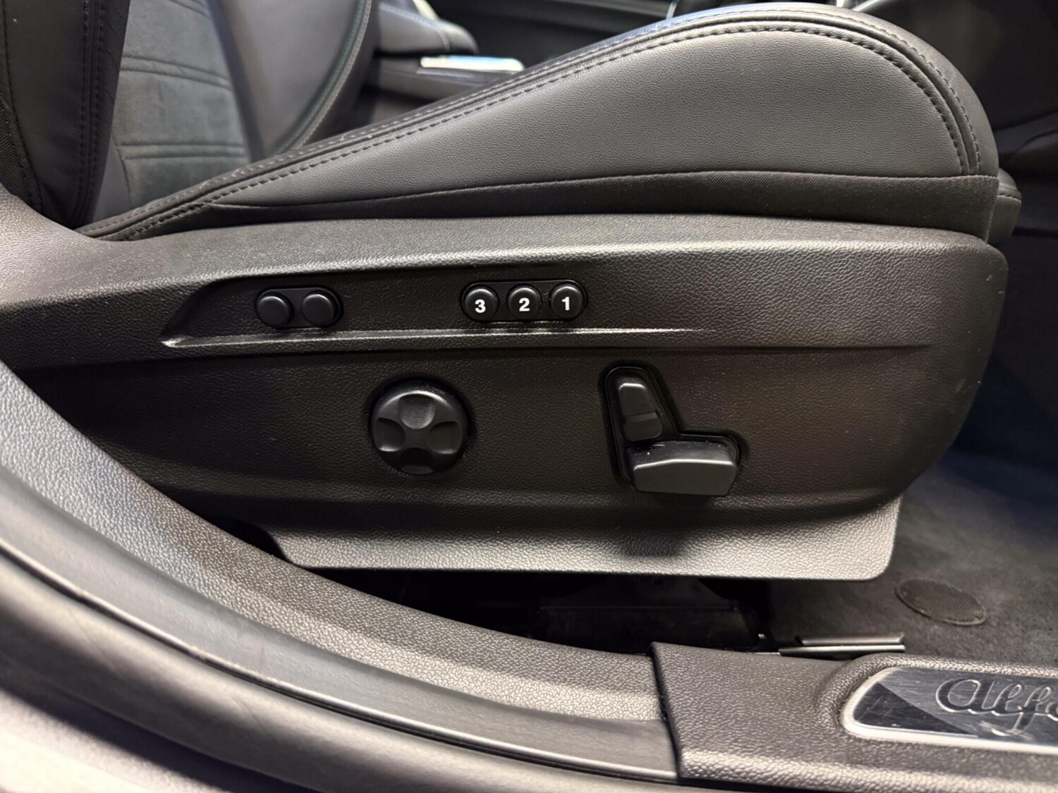 Used Alfa Romeo Giulia 2021 for sale - 78071943: Photo 43