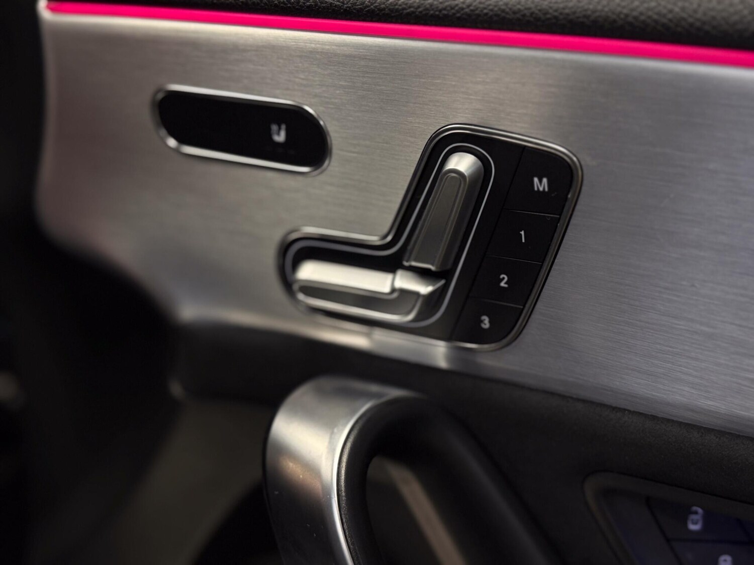 Used Mercedes-Benz A-Class for sale - 77574757: Photo 43