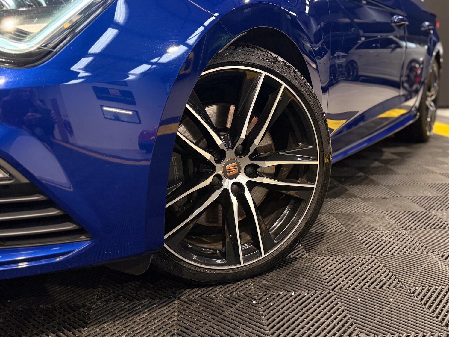 Used SEAT Leon 2021 for sale - 77807863: Photo 2