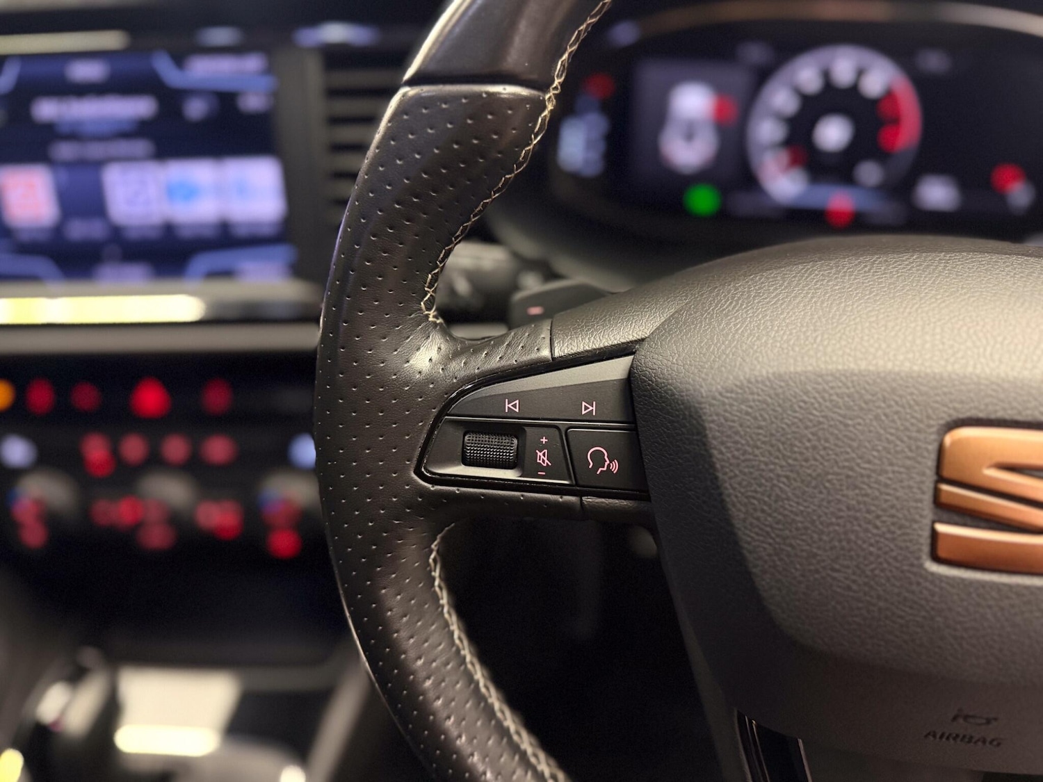 Used SEAT Leon 2021 for sale - 77807863: Photo 29