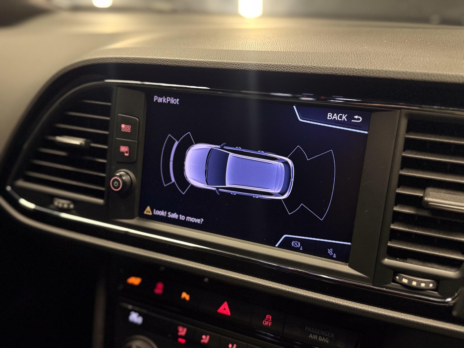 Used SEAT Leon 2021 for sale - 77807863: Photo 32