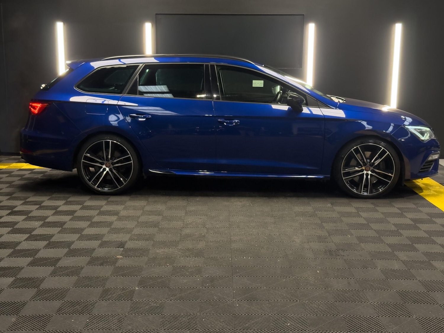 Used SEAT Leon 2021 for sale - 77807863: Photo 6