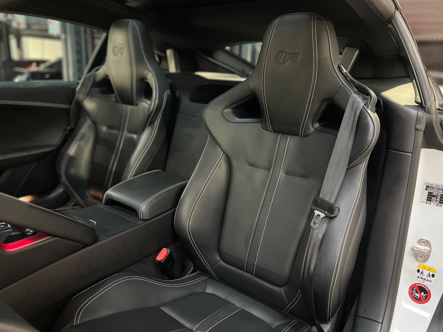 Used Jaguar F-Type for sale - 76996367: Photo 24