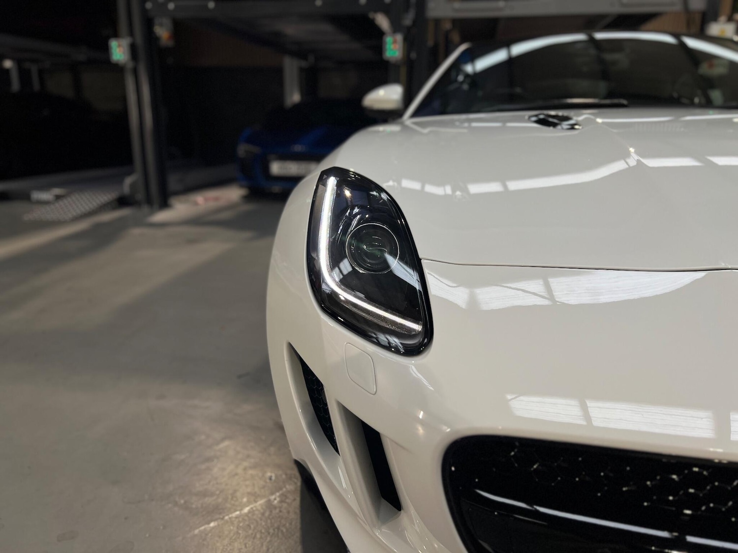 Used Jaguar F-Type for sale - 76996367: Photo 29