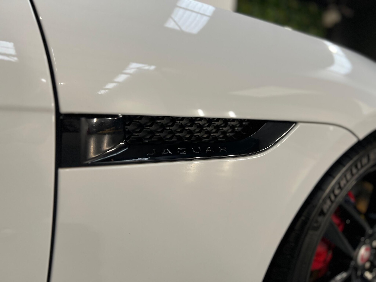 Used Jaguar F-Type for sale - 76996367: Photo 34