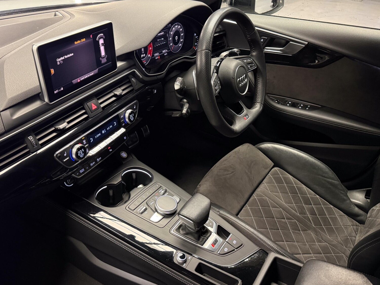 Used Audi RS4 2019 for sale - 77783565: Photo 32