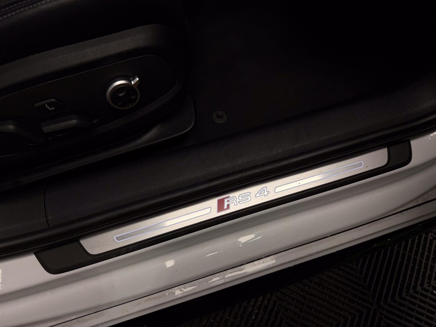 Used Audi RS4 2019 for sale - 77783565: Photo 50