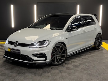 Used Volkswagen Golf 2017 for sale - 78471888: Photo