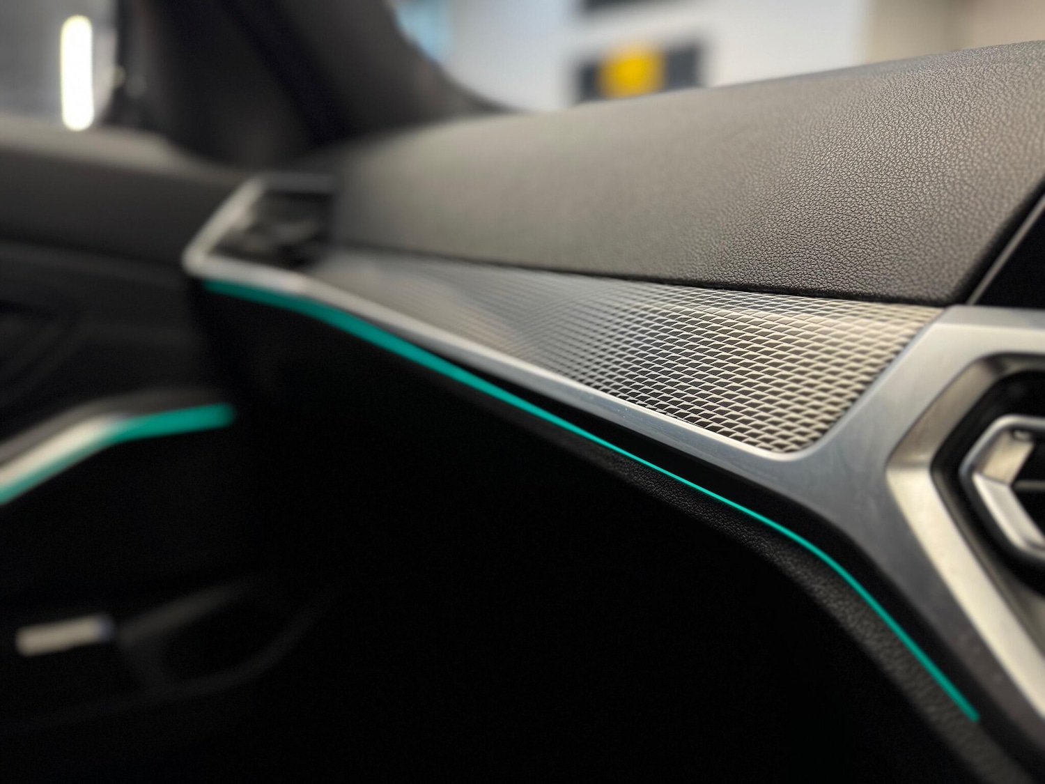 Used BMW 3 Series 2019 for sale - 77081786: Photo 28