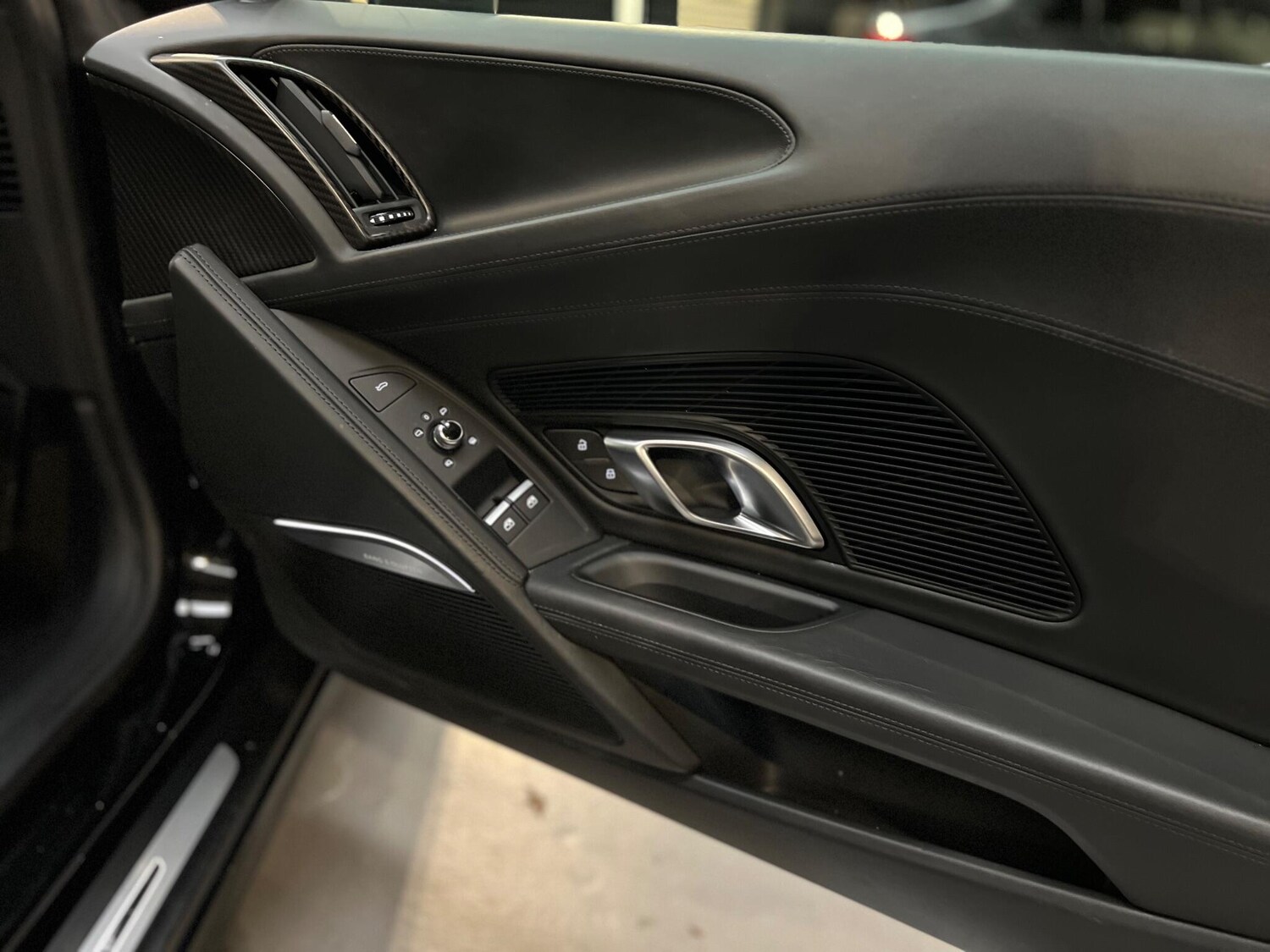 Used Audi R8 for sale - 76658833: Photo 39