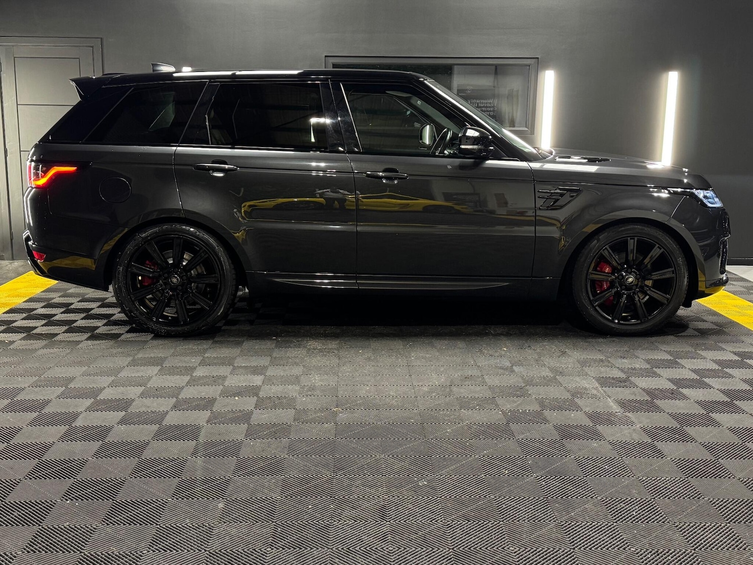 Used Land Rover Range Rover Sport 2020 for sale - 77039948: Photo 5