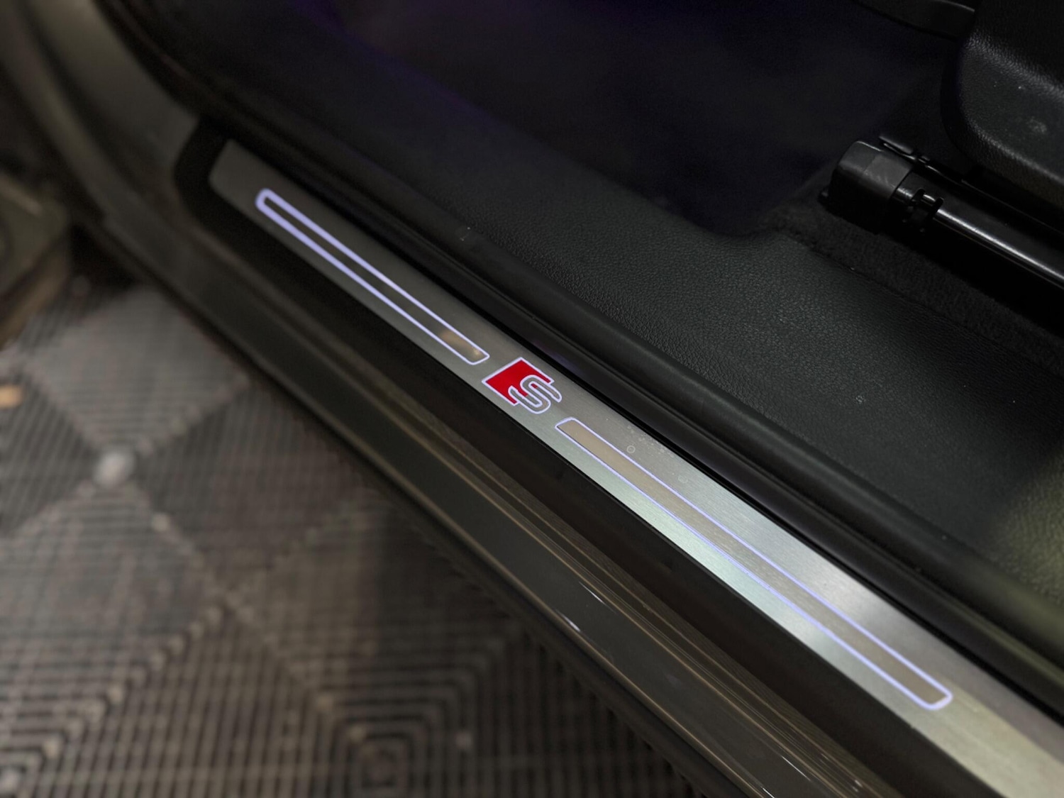 Used Audi Q3 2020 for sale - 78220048: Photo 30